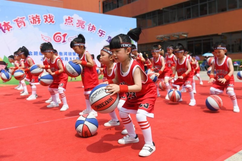 柳田悠岐关键一击扭转战局