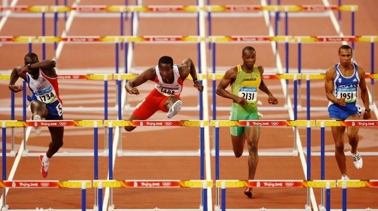 #MUFC 来源：Stretford Paddock我们恨利物浦，还有曼城…… 🎶